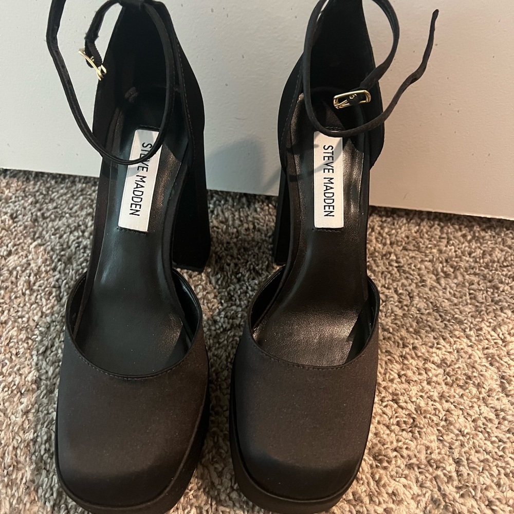 Steve Madden Black Women's Heels